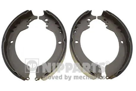 Комплект тормозных колодок NIPPARTS J3506007