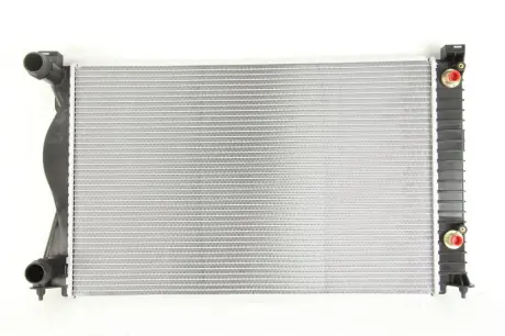 Радіатор охолодження двигуна NISSENS 60237A