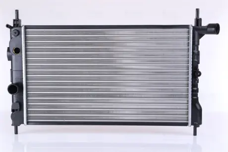 Радіатор охолодження двигуна NISSENS 63050A
