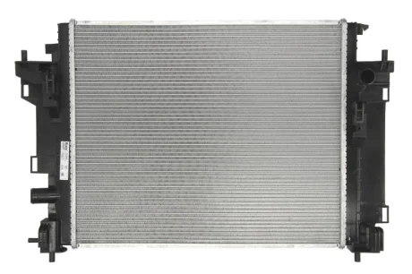 Радiатор NISSENS 637662