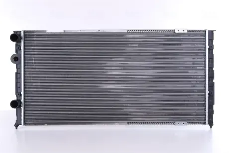 Радиатор охлаждения VW PASSAT B3 (88-) 1.6-2.8 (пр-во Nissens) NISSENS 652491