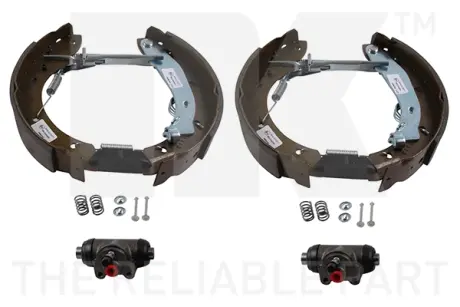 Комплект тормозных колодок NK 443959902