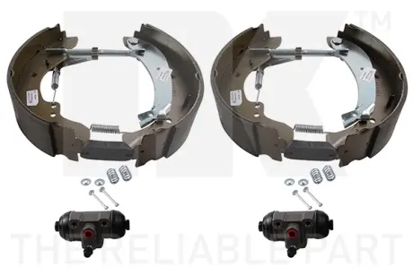 Комплект тормозных колодок NK 449957302