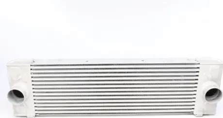 Intercooler. Радиатор интеркулера NRF 309039