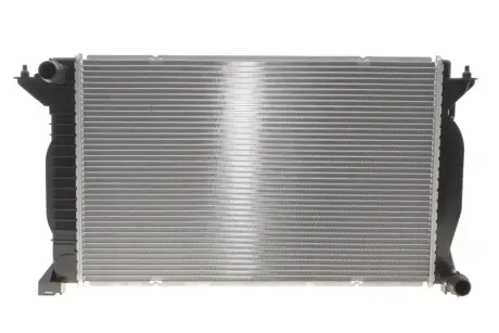 Радіатор охолодження Audi A4 2.5 TDI 00-06 (398x632x32) NRF 50540