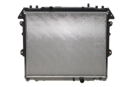 Радіатор охолодження Toyota Hilux 2.5-3.0 D-4D 04- NRF 53921