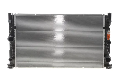 Радіатор охолодження BMW 5 (G30/F90) 2.0D (B47) 16- NRF 550365