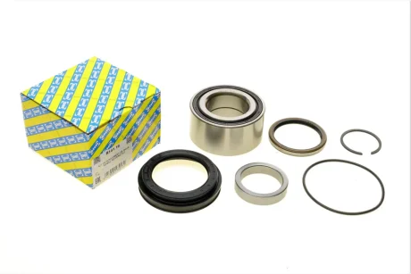 Підшипник маточини (задньої) Lexus LX/Toyota Land Cruiser 98-07 NTN-SNR R141.16
