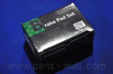 Комплект тормозных колодок, дисковый тормоз PARTS-MALL PKB005S