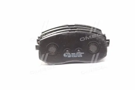 Колодки гальмівні дискові KIA SPORTAGE, HYUNDAI ix35 - передн. (вир-во) PARTS-MALL PKBE33