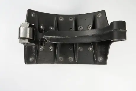 Тормозные колодки PE 01626500A