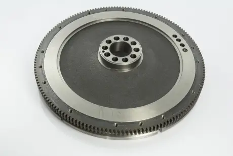 Маховик PE 03041500A
