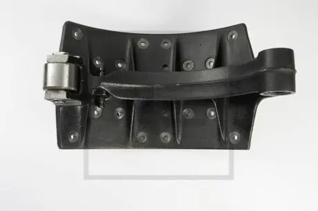 Тормозные колодки PE 03624100A