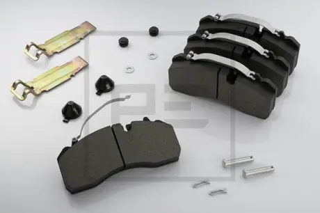 комплект тормозных колодок, дисковый тормоз PE 08630600A