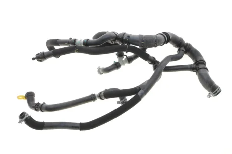 Патрубок с-ми охолодження RENAULT/DACIA 215018402R