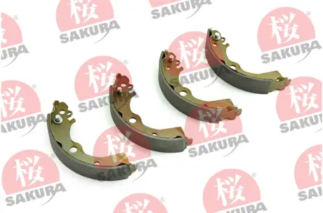 Комплект тормозных колодок SAKURA 602104090