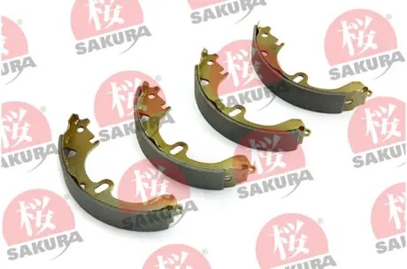 Комплект тормозных колодок SAKURA 602203710
