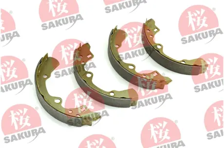 Комплект тормозных колодок SAKURA 602303510