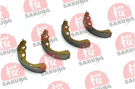 Комплект тормозных колодок SAKURA 602303550