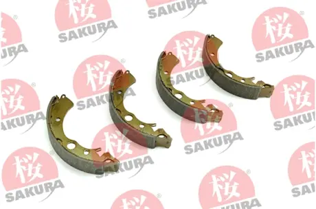 Комплект тормозных колодок SAKURA 602406650