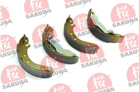 Комплект тормозных колодок SAKURA 602406665