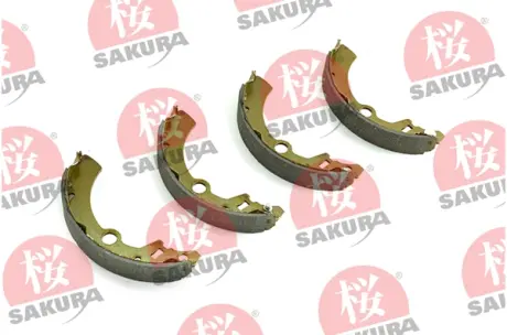 Комплект тормозных колодок SAKURA 602807140