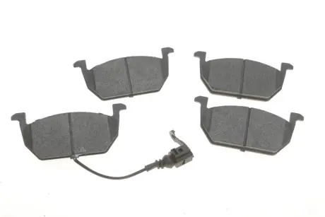 Колодки гальмівні (передні) Audi A3/Seat Leon/Skoda Octavia IV/V/VW Golf VII 12- (+датчик) SOLGY 209213