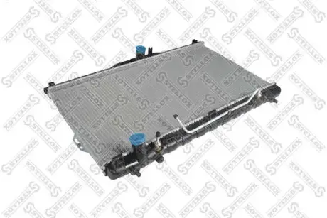 Радіатор охолодження двигуна (A/T) STELLOX 1025314SX