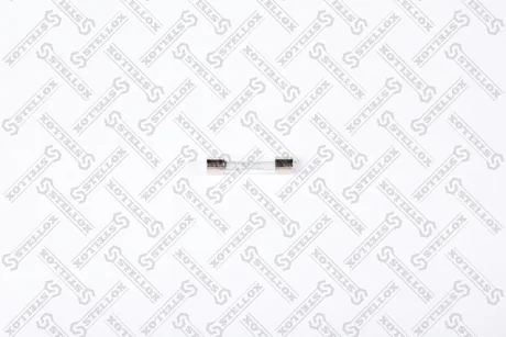 Запобіжник скляний 15A 32x6.3mm STELLOX 2107935SX