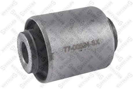 Сайлентблок переднього важеля (передній) STELLOX 7700524SX
