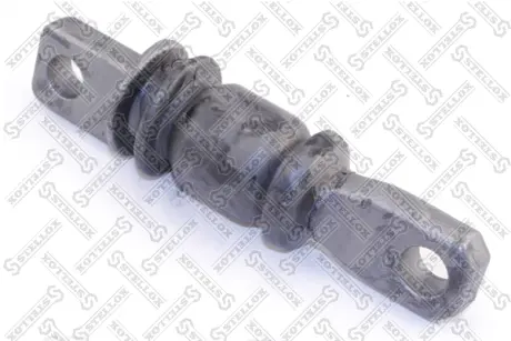 Сайлентблок переднього важеля (передній) STELLOX 8751026SX