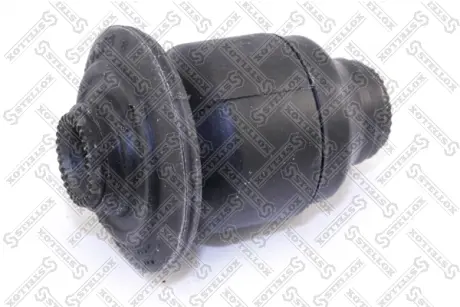 Подвеска, рычаг независимой подвески колеса STELLOX 8771006SX