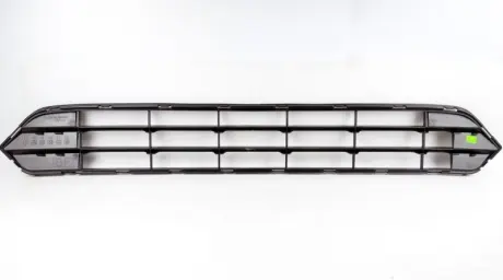 Решетка бампера переднего SUBARU 57731AL03A