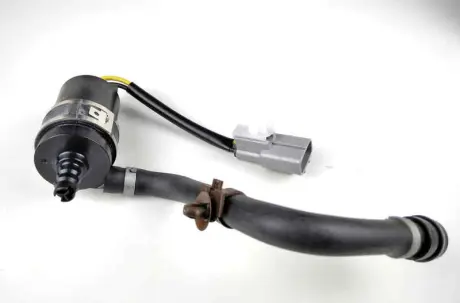 Запчастина SUBARU 86611AG100