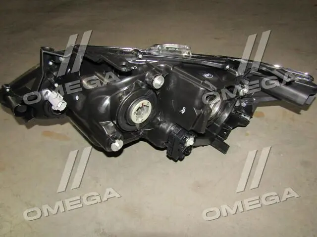 Фара пра. TOY CAMRY 14-17 EUR TEMPEST 0494603R2C (фото 1)
