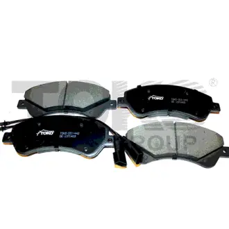 Колодки тормозные дисковые {перед., с пластинами} Европа TOKO T2135042
