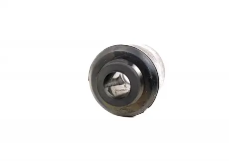 Втулка стійки стаб. LC200 TOYOTA/LEXUS/DAIHATSU 4881760020