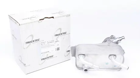 Радіатор масляний АКПП BMW 1(E81-88)/3(E90-93) 1.6-3.0D 04-15 (теплообмінник) TRUCKTEC 0825037