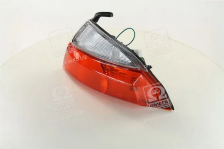 Ліхтар лів. TOY HI-ACE 96-99 (вир-во) TYC 185616052B