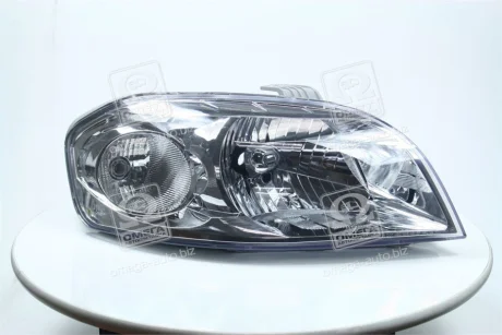 Фара права з моторчиком Chevrolet Aveo T250 (06-) седан (20-B081-A5-2B) TYC 20B081A52B