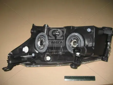 Фара права Toyota RAV 4 (06-) під коректор (20-B531-05-2B) TYC 20B531052B