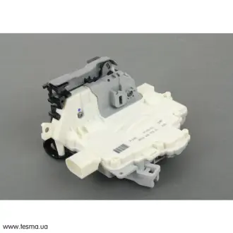 Замок двері перед прав VW Touareg (11-18)Audi VAG 8J1837016B