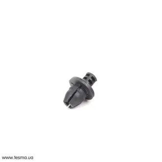 Заклепка VAG 8K0868307