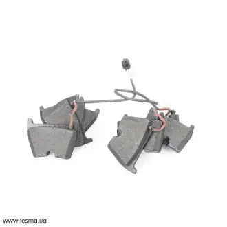 Запчастина VAG 8V0698151L