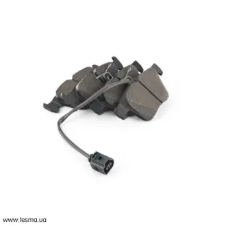 Комплект колодок гальмівних VAG 8V0698451K