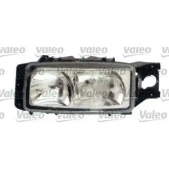 Фара Renault Premium правая (ломаный кронштейн 1 из 2-х) VALEO 086975