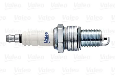 Свеча зажигания VALEO 246857