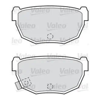 Комплект тормозных колодок, дисковый тормоз VALEO 551702