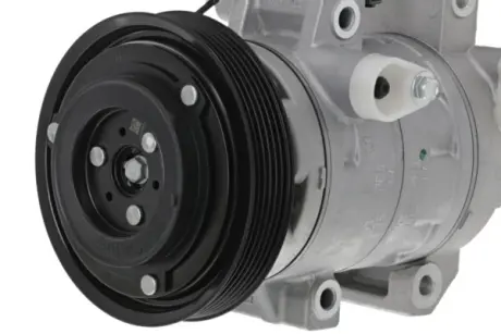 Компресор кондиціонеру VALEO 559624