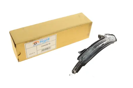 Повторювач повороту на дзеркало Audi A6 11-18 (R) VAN WEZEL 0342916